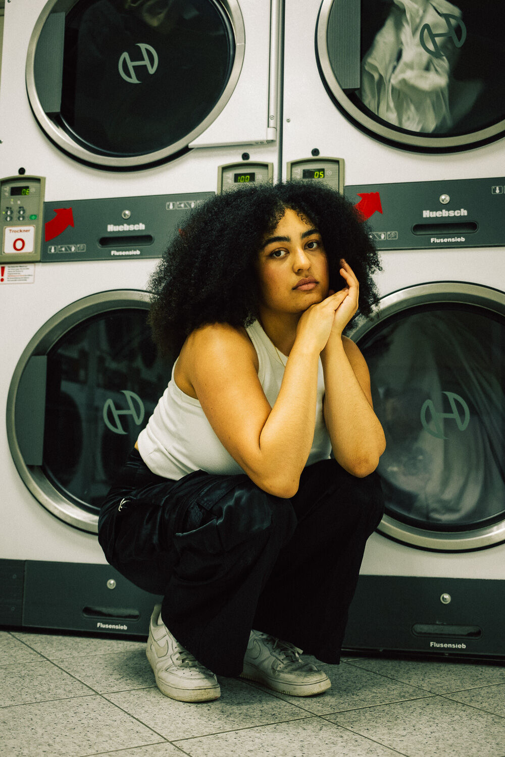 Kasi · Editorial Vol. 01 — 05.jpg