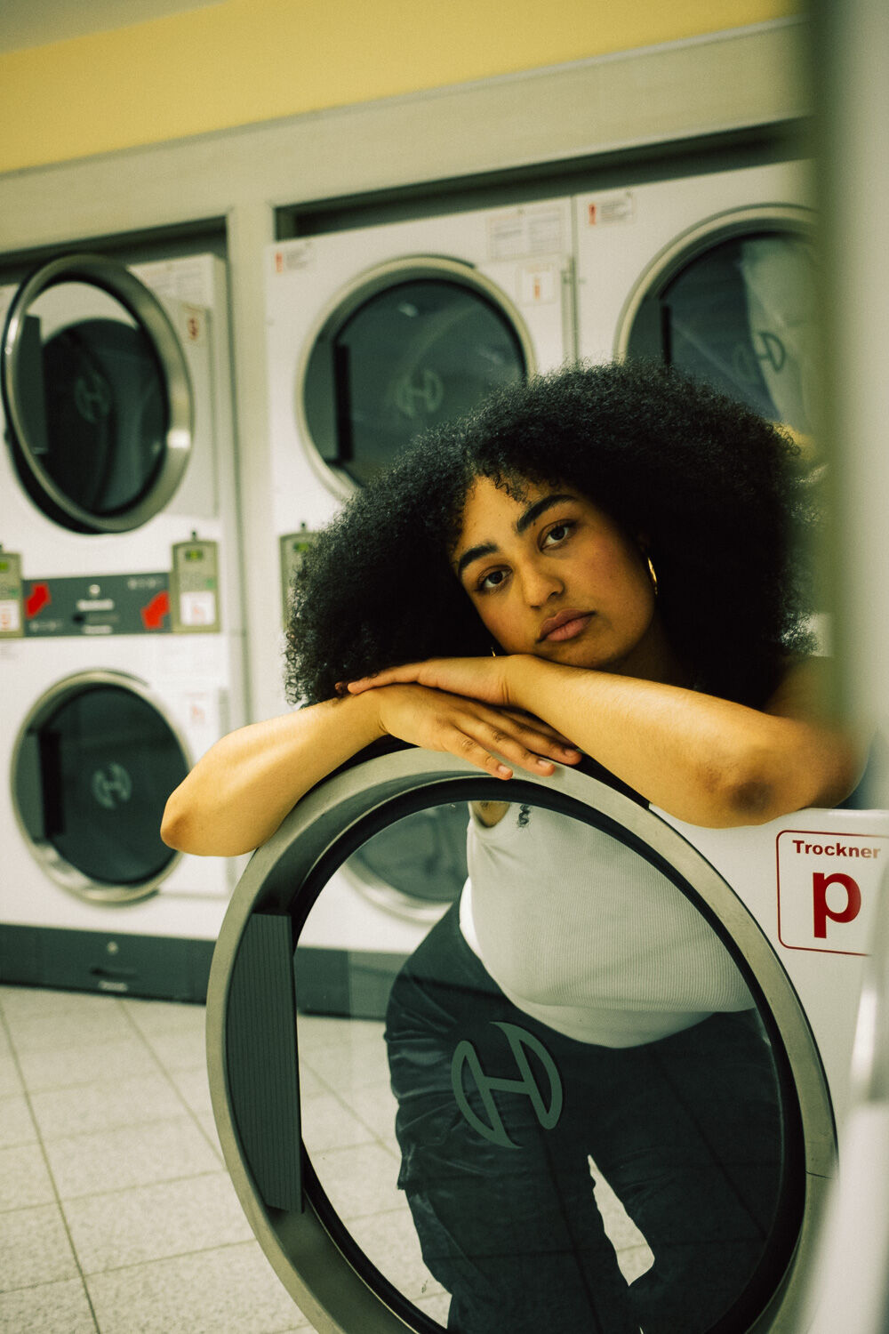 Kasi · Editorial Vol. 01 — 07.jpg